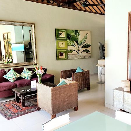 Villa Taman Rahasia, Sitara Villa Group Σεμινιάκ Εξωτερικό φωτογραφία